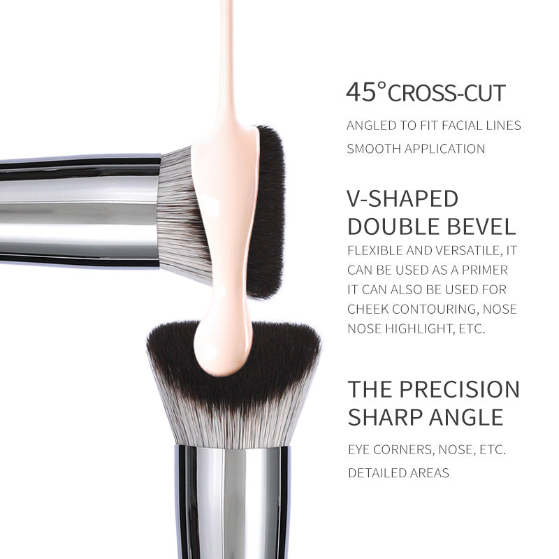 USER foundation brush U101, V shape, for liquid foundation